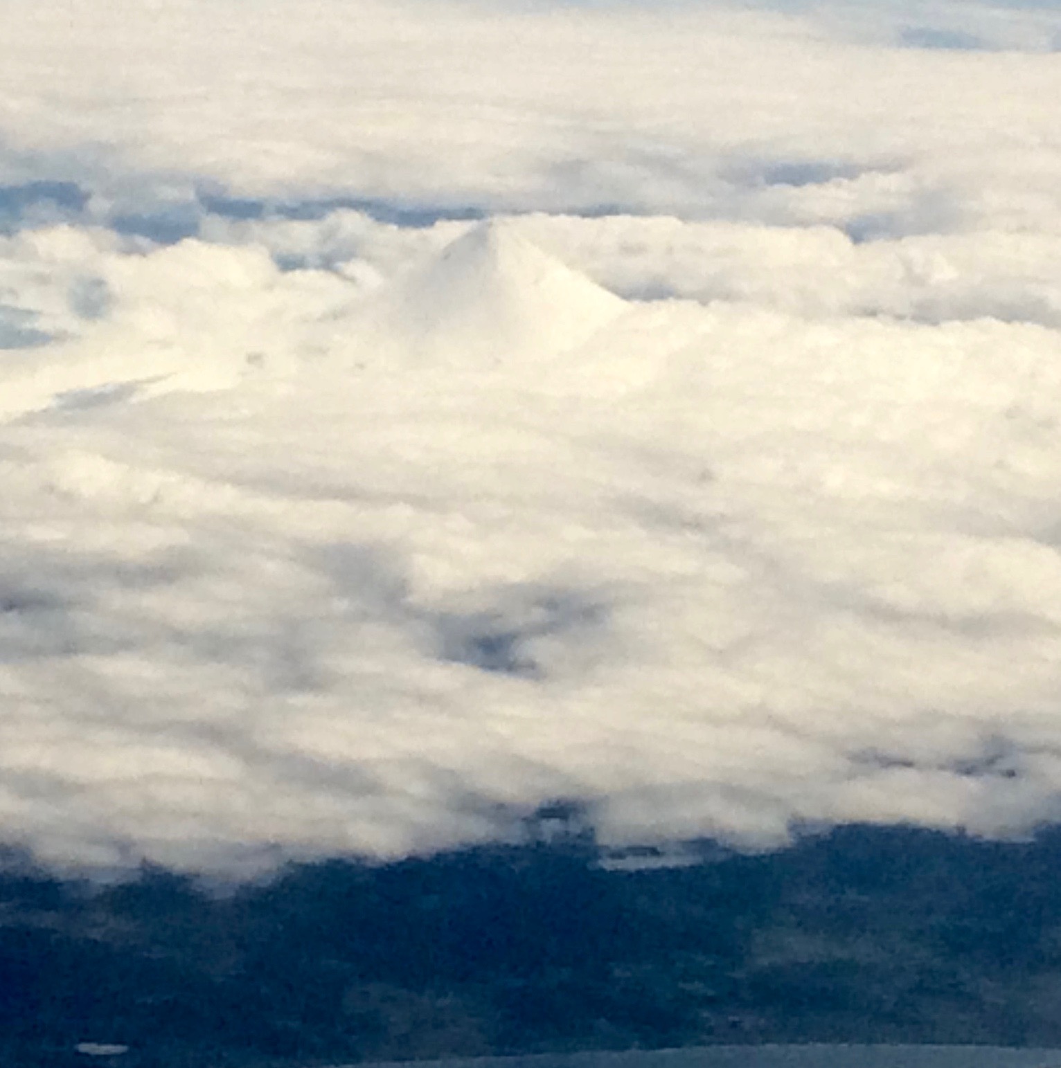 Pavlof Mountain, active volcano